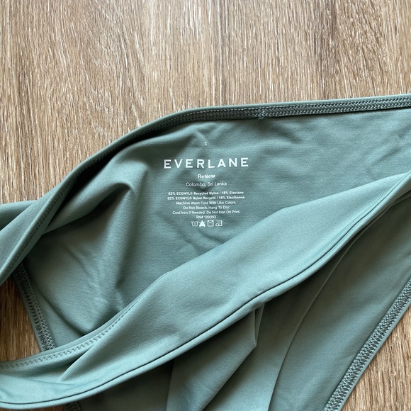 Everlane 👖 The Bikini Bottom - Picture 5 of 7